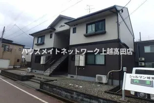 シャルマン城東II【1階】の外観