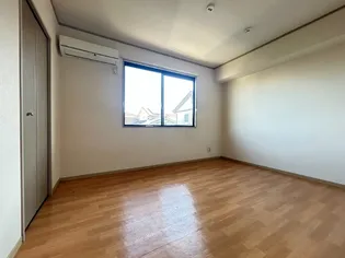 ラ・ファミール21【2階】の内装