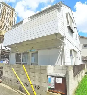 プチメゾン中島【2階】の外観