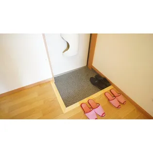 エトワル【2階】の玄関