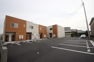 カーサ・パーチェ 南棟【1階】の外観