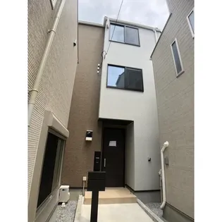 東京都新宿区西落合2【一戸建】の外観