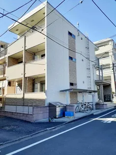 レアマハロ【2階】の外観