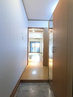 佐野ビル【2階】の玄関