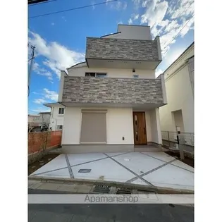 東京都世田谷区鎌田1【一戸建】の外観