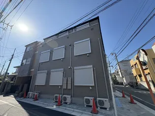 パインヒル18【1階】の外観