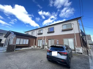 ファミールM【1階】の外観