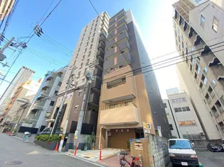 ヒュージ1【8階】の外観
