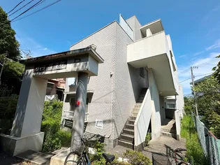 ヴィラ横須賀B棟【2階】の外観