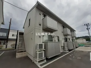 セレーノ・サンガ B【1階】の外観