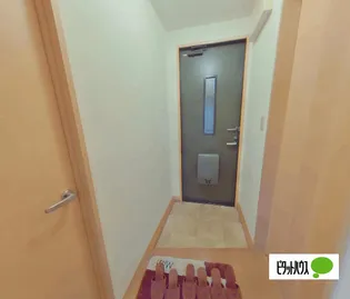 シャーメゾン藍住【2階】の玄関