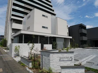 D-GLANZ WEST【3階】の外観