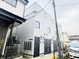 ラークティアラの画像