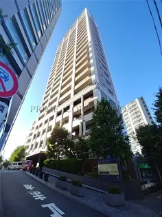 レグノ・セレーノ【19階】の外観