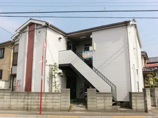 ジュネス【2階】の外観