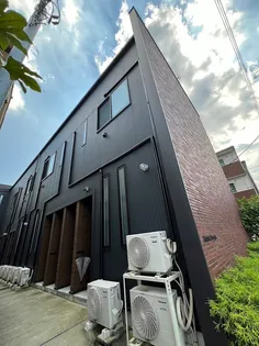 ハウスブルックス【2階】の外観