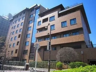 東京都港区六本木5【マンション】の外観