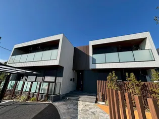 VILLA LUCIOLAIIの外観