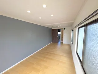 サイクル若草AP【2階】の居間