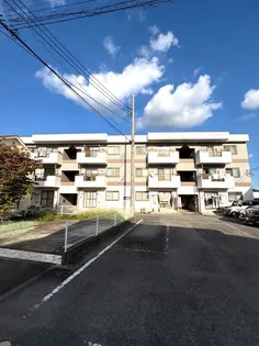 神奈川県小田原市栢山【マンション】の外観