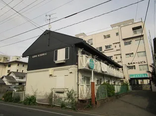 クライネ・シャイデック【2階】の外観