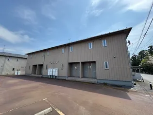 新潟県新発田市新栄町2【アパート】の外観