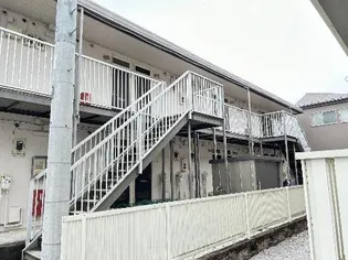 カピースハイツA棟【1階】の外観