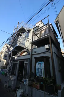 アルカディア学芸大の画像