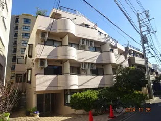 ドース北新宿【3階】の外観