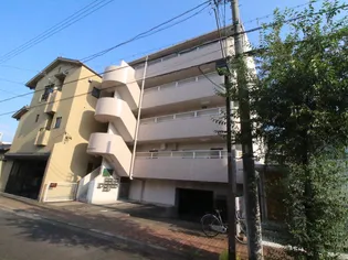 ヤマヨシマンション【2階】の外観