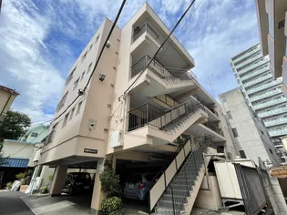 根津マンション【2階】の外観