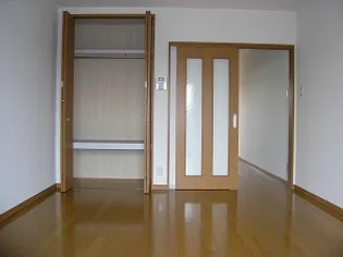 グランアーブル春日【2階】の内装