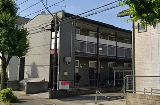 レオパレスクヴェレの画像