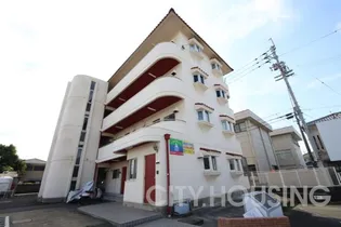 ヴィラージュ末広【1階】の外観