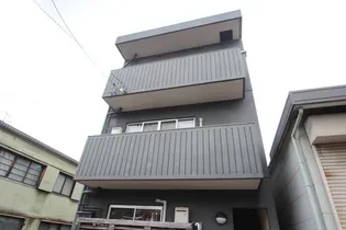 坪井ビル【1階】の外観