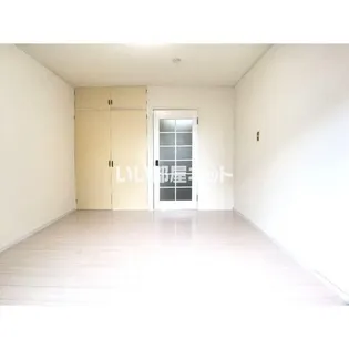 レジデンスTOYOUKE江曽島【1階】の内装