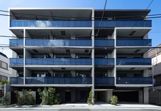 東京都目黒区五本木1【マンション】の外観