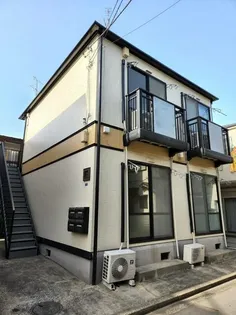 神奈川県横浜市金沢区六浦東1【アパート】の外観