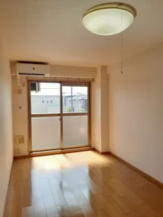 エーデル・モーデ【2階】の居間