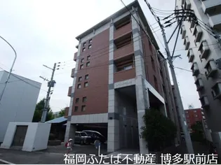 ロイヤルガーデン那珂の画像