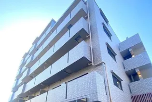 ルーブル下赤塚の画像