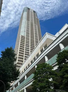 クロスタワー大阪ベイの画像