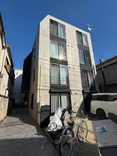 ロータス西新宿【1階】の外観