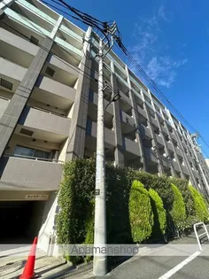 東京都新宿区中落合1【マンション】の外観