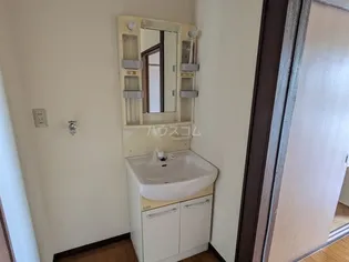 第一山下コーポ【2階】の内装