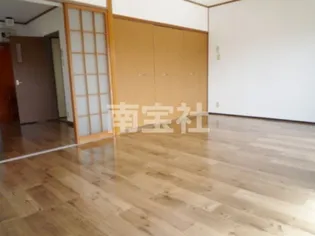 シャイン90【2階】の内装