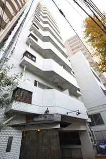 シルバーマンション本郷【4階】の外観
