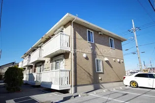 イーストヒルズ 八番館【1階】の外観