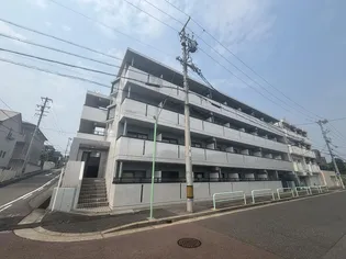 びいII植田【3階】の外観