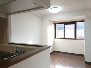 ソレーユシャンベル【2階】の居間